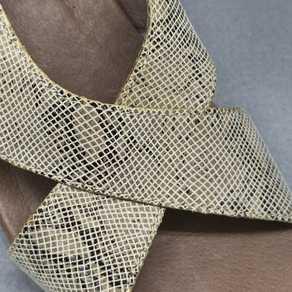 Womens Dansko Sandals Jacinda Taupe Snake Print Platform Wedge Sz US 9 EUR 39 - Picture 12 of 12